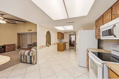 5044 Stanley Drive, The Colony, TX 75056 - Photo 9