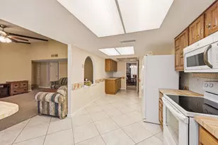5044 Stanley Dr, The Colony, TX 75056 - Photo 9