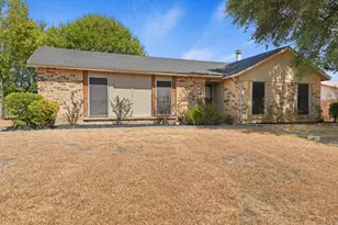 1117 Southridge Dr, Lancaster, TX 75146 - Photo 3