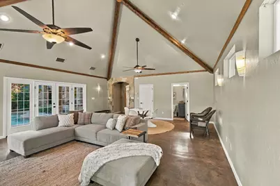 303 Highland Court, Double Oak, TX 75077 - Photo 15