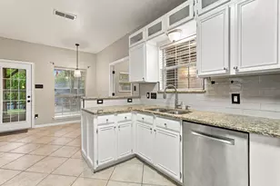 803 N State St, Decatur, TX 76234 - Photo 7