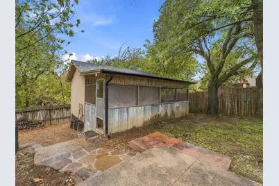 803 N State Street, Decatur, TX 76234 - Photo 33