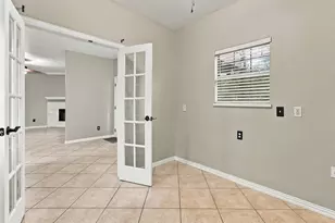 803 N State St, Decatur, TX 76234 - Photo 9