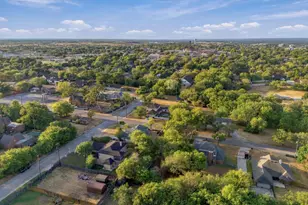 803 N State St, Decatur, TX 76234 - Photo 39