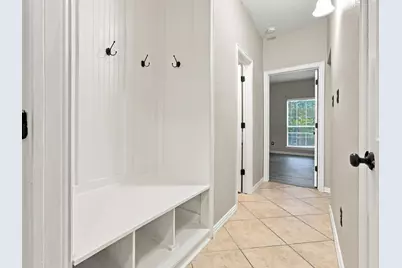 803 N State Street, Decatur, TX 76234 - Photo 17