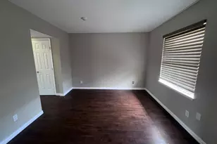 1610 Kingston Dr, Grand Prairie, TX 75051 - Photo 11