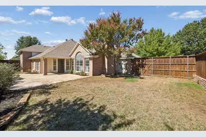 3700 Maywood Court, Carrollton, TX 75007 - Photo 35