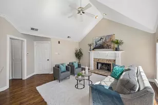 3700 Maywood Ct, Carrollton, TX 75007 - Photo 15