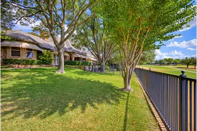 6200 Forest Highlands Drive, Fort Worth, TX 76132 - Photo 37