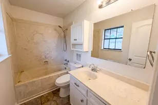 203 Frost Creek Ave, Groesbeck, TX 76642 - Photo 21