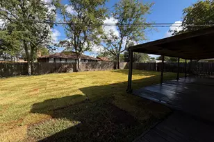 203 Frost Creek Ave, Groesbeck, TX 76642 - Photo 5