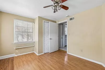 503 W Sycamore Street, Denton, TX 76201 - Photo 11