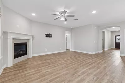 1243 Old Glory Drive, Little Elm, TX 76227 - Photo 7