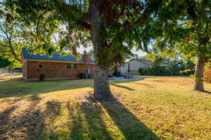 5325 Mission Cir, De Cordova, TX 76049 - Photo 3