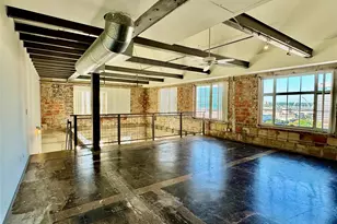 1122 Jackson St, Dallas, TX 75202 - Photo 3