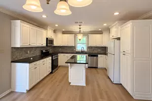 1313 Silver Falls, Longview, TX 75604 - Photo 3