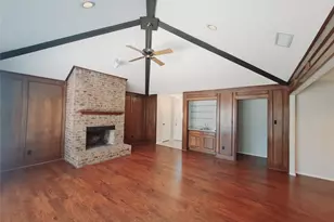 3917 St Christopher Ln, Dallas, TX 75287 - Photo 7