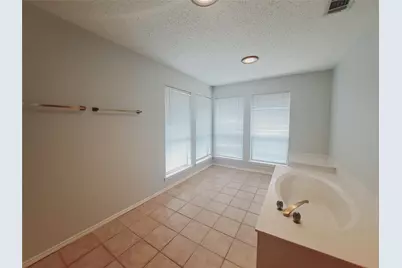 3917 Saint Christopher Lane, Dallas, TX 75287 - Photo 15
