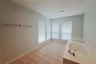 3917 St Christopher Ln, Dallas, TX 75287 - Photo 15