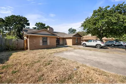 708 Woodland Court, Kennedale, TX 76060 - Photo 5