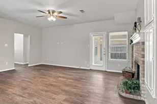 6313 Glen Knoll Dr, Fort Worth, TX 76179 - Photo 9