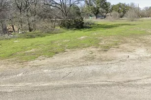 2604 S Oak Trail, Granbury, TX 76048 - Photo 1