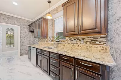 3145 Joyce Court, Grapevine, TX 76051 - Photo 7