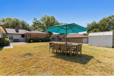 109 Waits Circle, Garland, TX 75043 - Photo 23