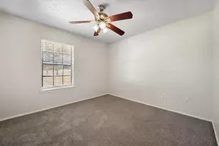 706 Woodland Ct, Kennedale, TX 76060 - Photo 11