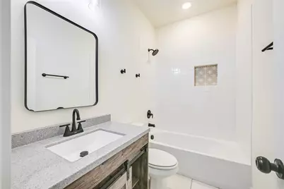4418 Myrtle, Dallas, TX 75215 - Photo 9
