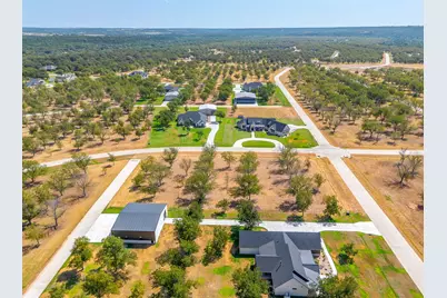 1648 Earhart Drive, Granbury, TX 76049 - Photo 9