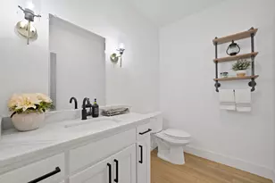 9037 Quarry Hill Ct, Fort Worth, TX 76179 - Photo 21