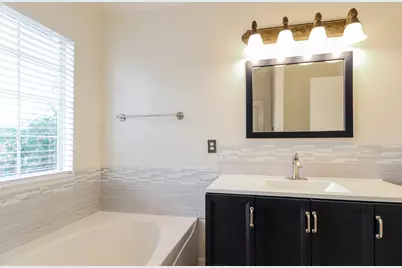 1055 Waterview Drive, Little Elm, TX 75068 - Photo 13