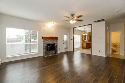 1055 Waterview Drive, Little Elm, TX 75068 - Photo 5