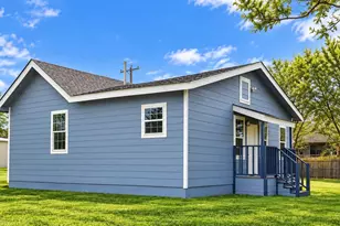 309 E Pine St, Jacksboro, TX 76458 - Photo 13