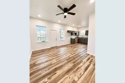 309 E Pine Street, Jacksboro, TX 76458 - Photo 3