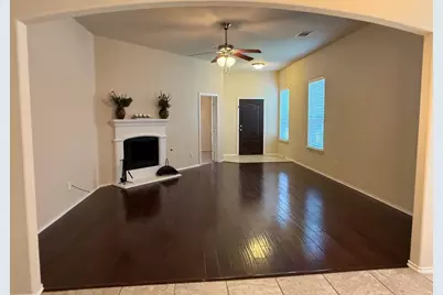 313 Cherry Spring Drive, McKinney, TX 75072 - Photo 3