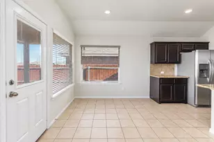 2208 Sadlers Creek Ln, Fort Worth, TX 76108 - Photo 9
