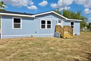 121 Dandy Mill Rd, Ferris, TX 75125 - Photo 1
