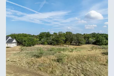19120 White Bluff Drive, Whitney, TX 76692 - Photo 15