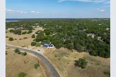 19120 White Bluff Drive, Whitney, TX 76692 - Photo 13