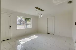 3831 Black Oak Dr, Dallas, TX 75241 - Photo 5