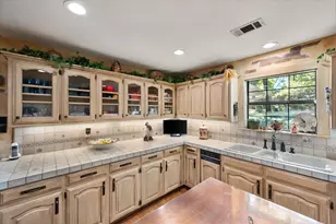 305 County Road 0008, Corsicana, TX 75110 - Photo 9