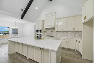 6605 Buffalo Rdg Cir, Godley, TX 76044 - Photo 11