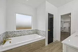 6605 Buffalo Rdg Cir, Godley, TX 76044 - Photo 19