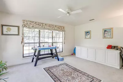 8621 Ravenswood Road, Granbury, TX 76049 - Photo 11