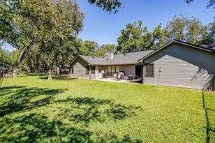8621 Ravenswood Rd, Granbury, TX 76049 - Photo 5
