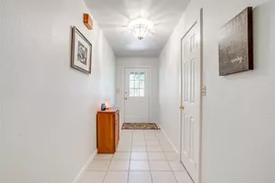 8621 Ravenswood Rd, Granbury, TX 76049 - Photo 9