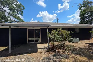 2001 Washington St, Commerce, TX 75428 - Photo 19