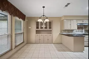 1800 High Vista Ct, Fort Worth, TX 76112 - Photo 11